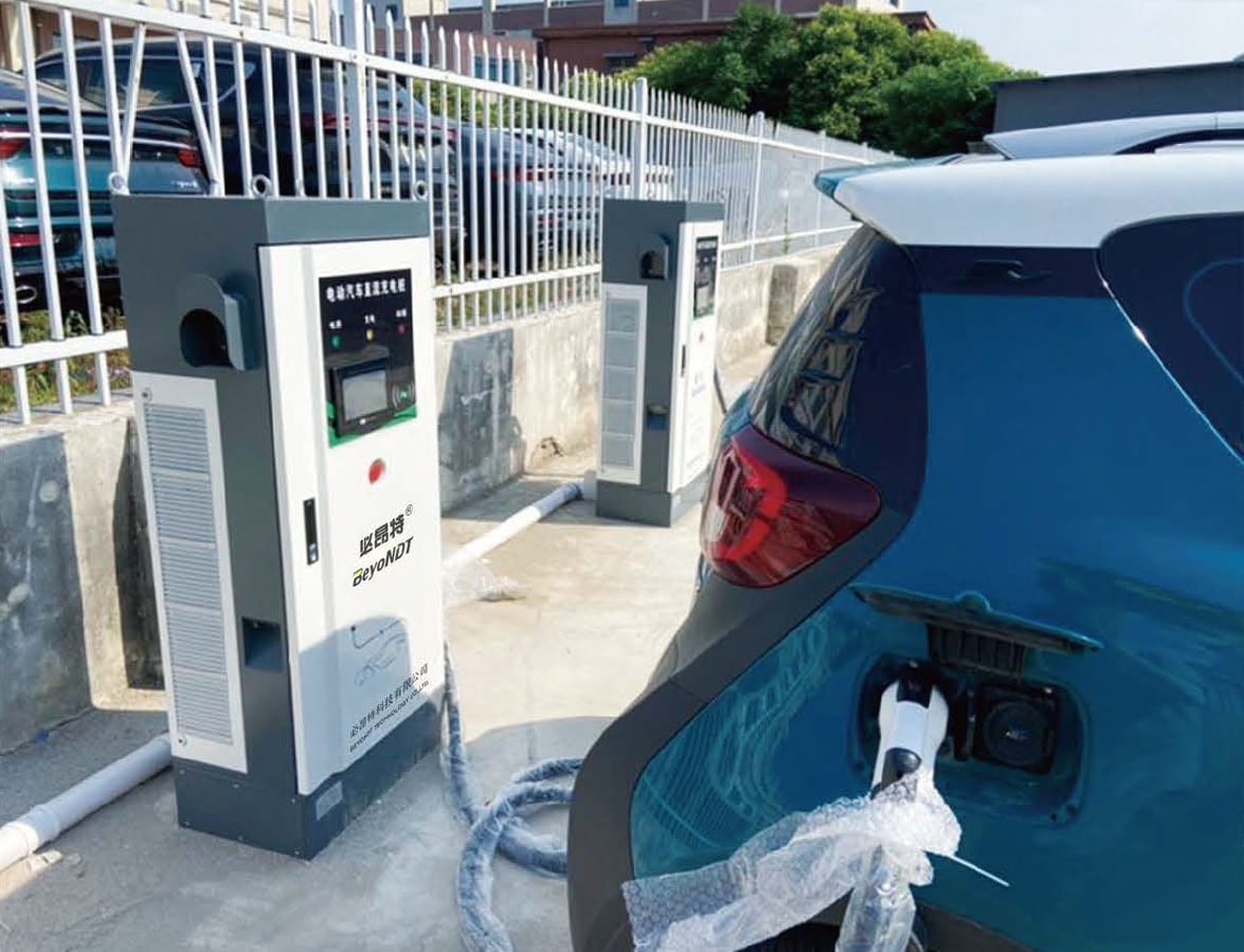 The 40kW DC dual port EV fast charger with pedestal & POS is an innovative and efficient solution designed for the evolving needs of electric vehicle (EV) charging infrastructure. 